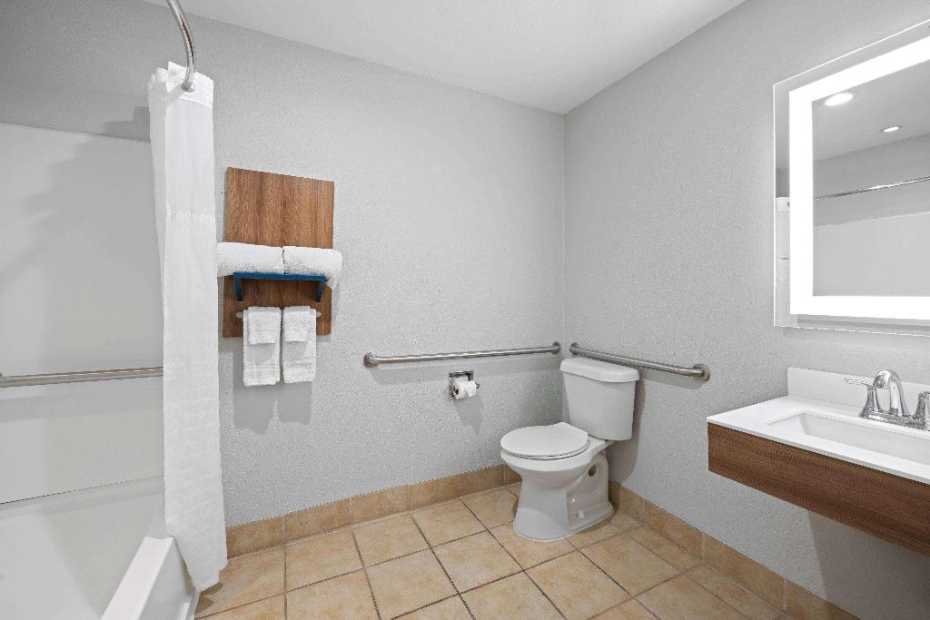 Microtel Inn & Suites By Wyndham Houma