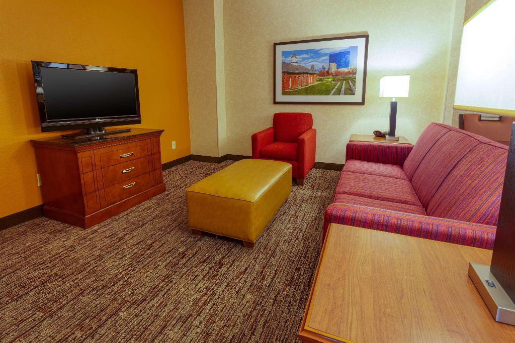 Drury Inn & Suites Northeast Indianapolis