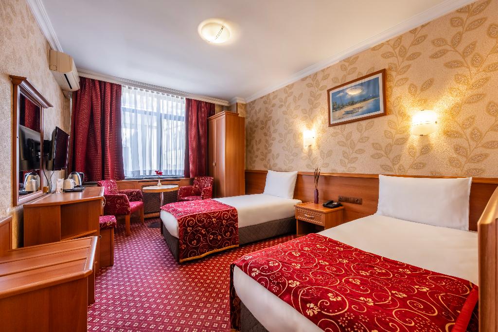 Bristol Hotel