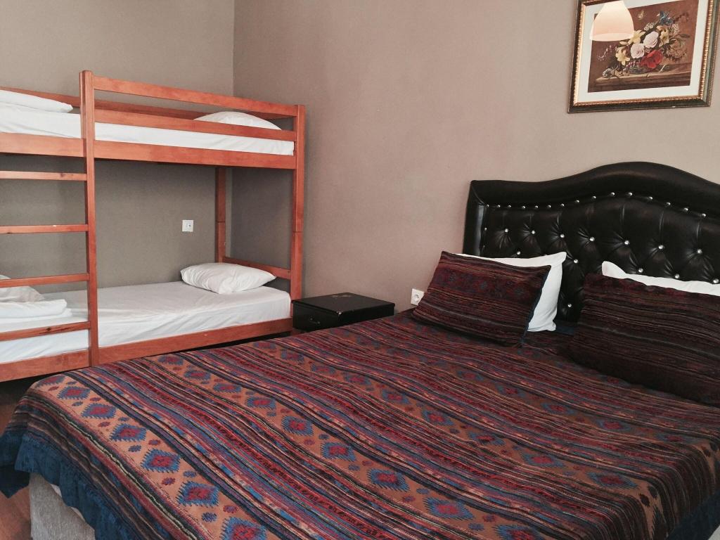 Nobel Hostel Guesthouse