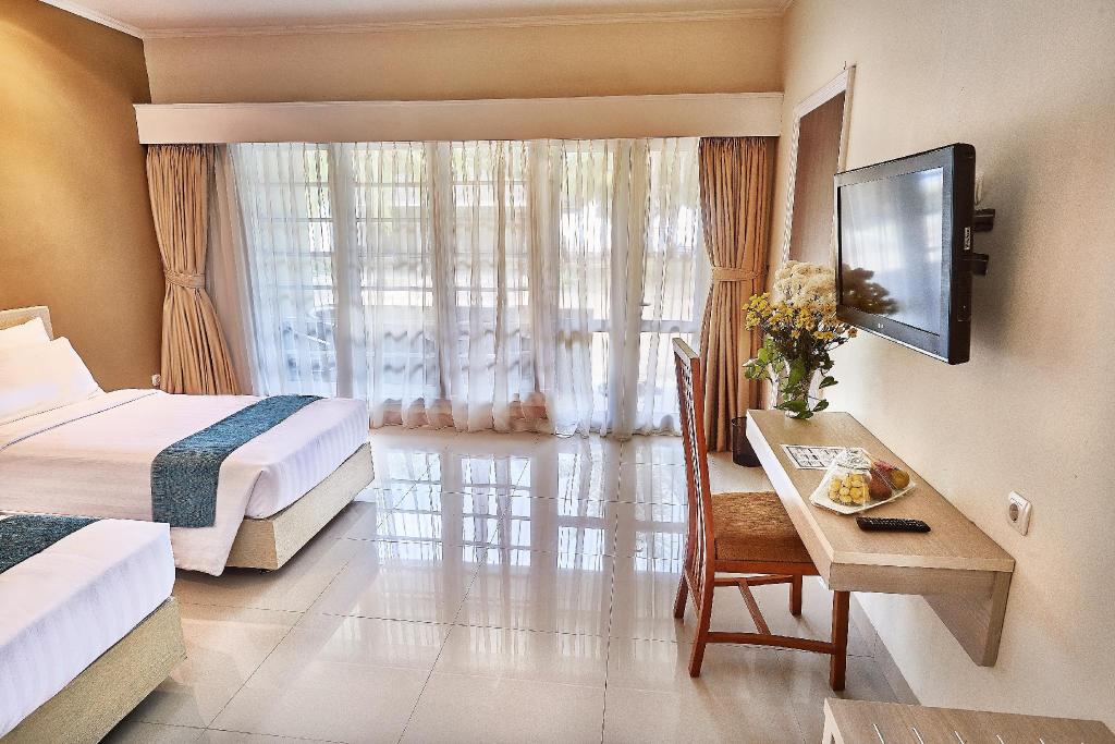 Patra Anyer Beach Resort