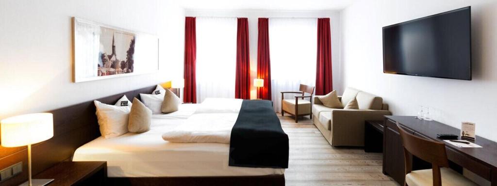 hotel-thumb