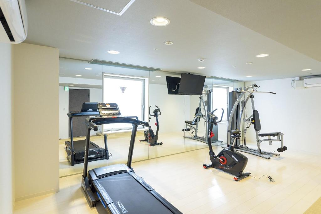 SureStay Plus by Best Western Shin-Osaka - Sports and Entertainment