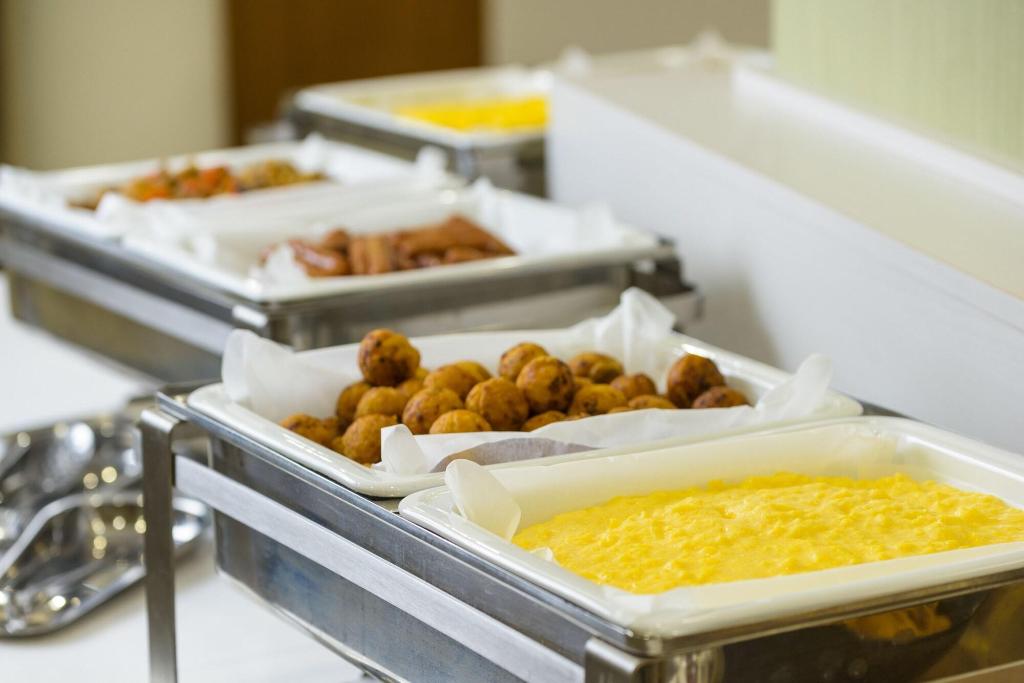 SureStay Plus by Best Western Shin-Osaka - Restaurant