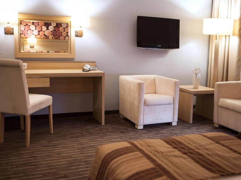 Grape Town Hotel