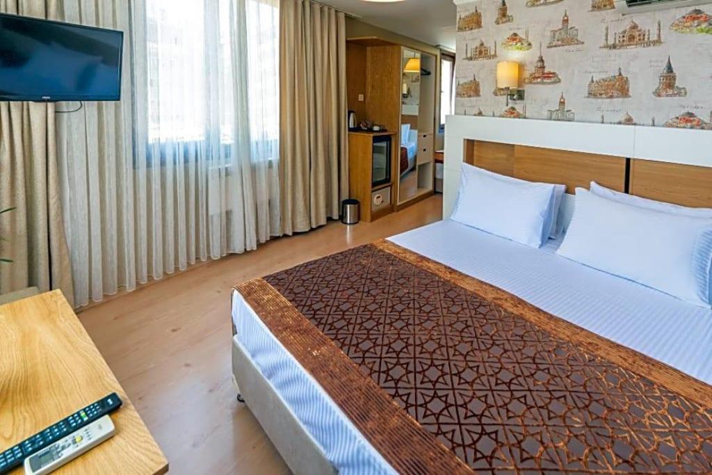 Taya Hatun Hotel