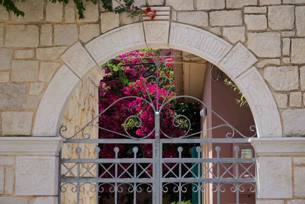 Dafnoudi Hotel Apartments
