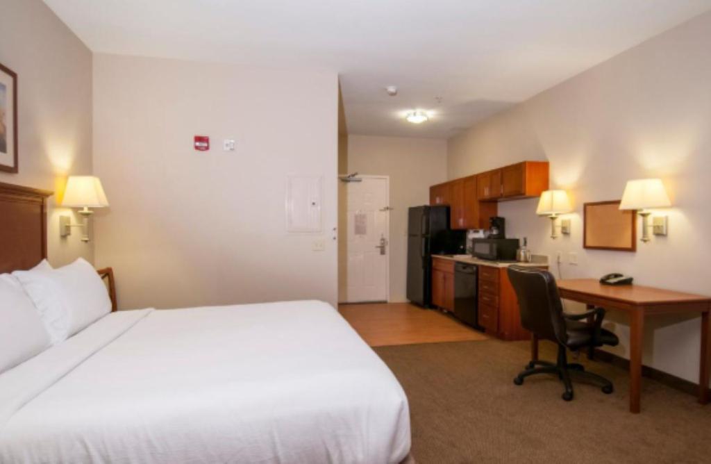 Candlewood Suites Flowood