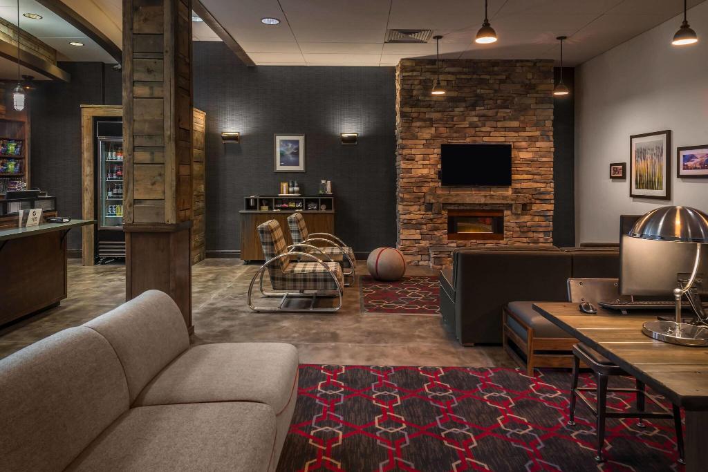 hotel-thumb