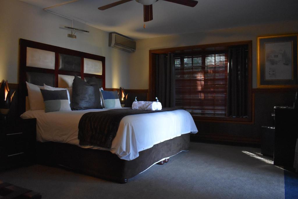 Waterfalls Boutique Hotel