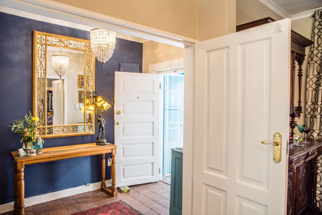 5Th Avenue Gooseberry Guest House