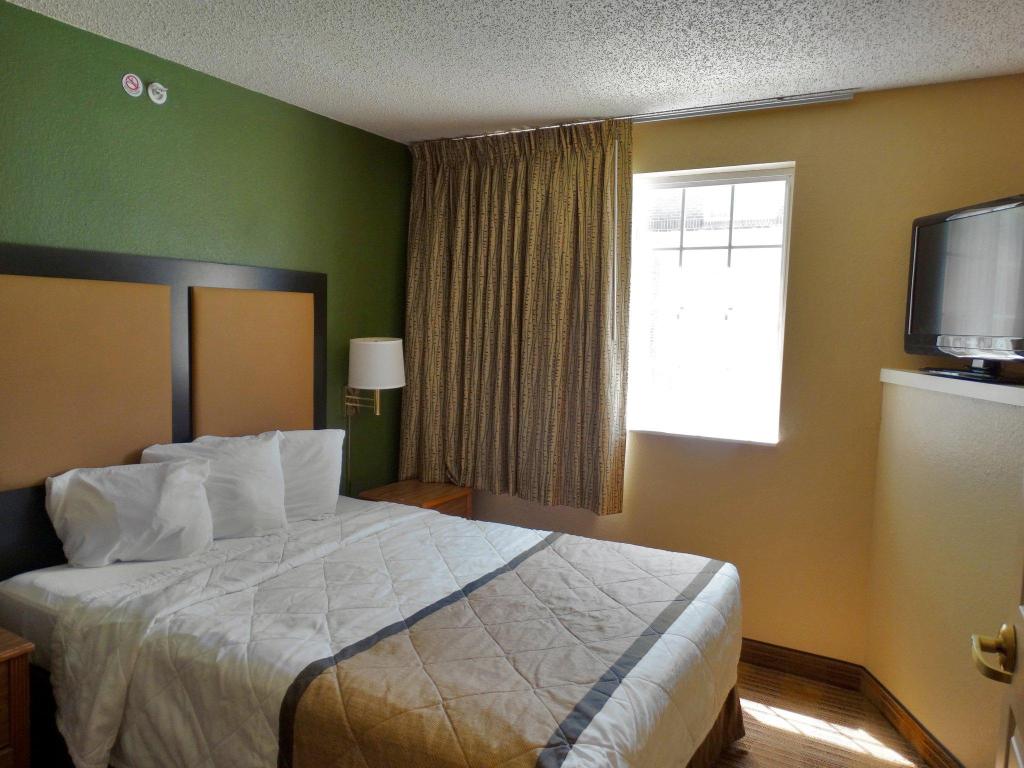 Extended Stay America - Jacksonville - Salisbury R
