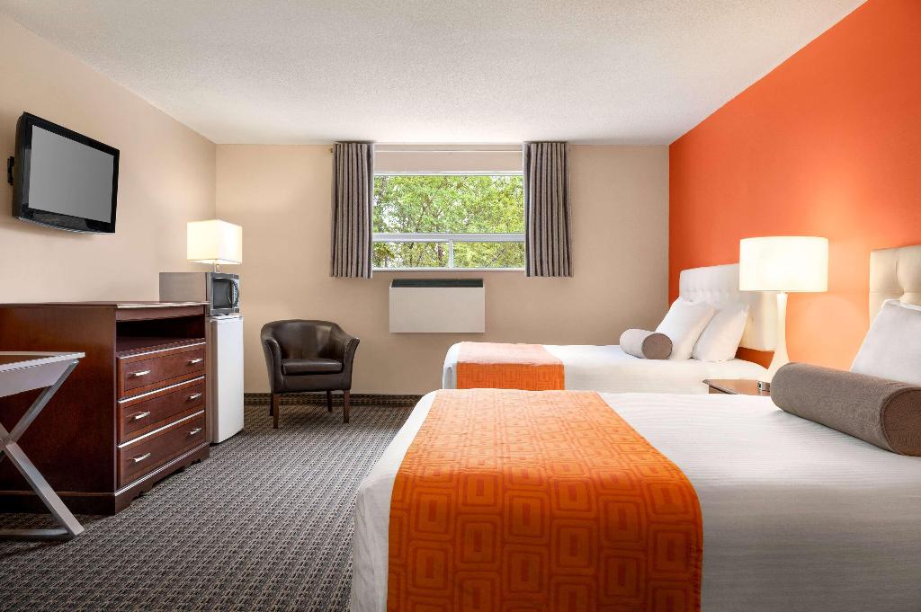 Howard Johnson by Wyndham Gravenhurst