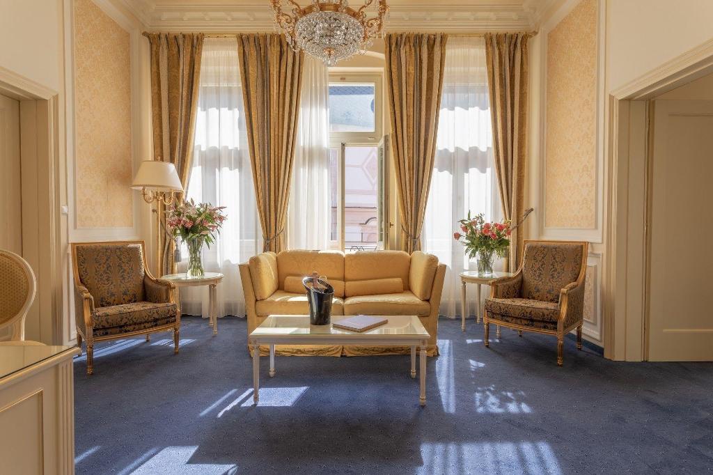 Savoy Westend Hotel 5*