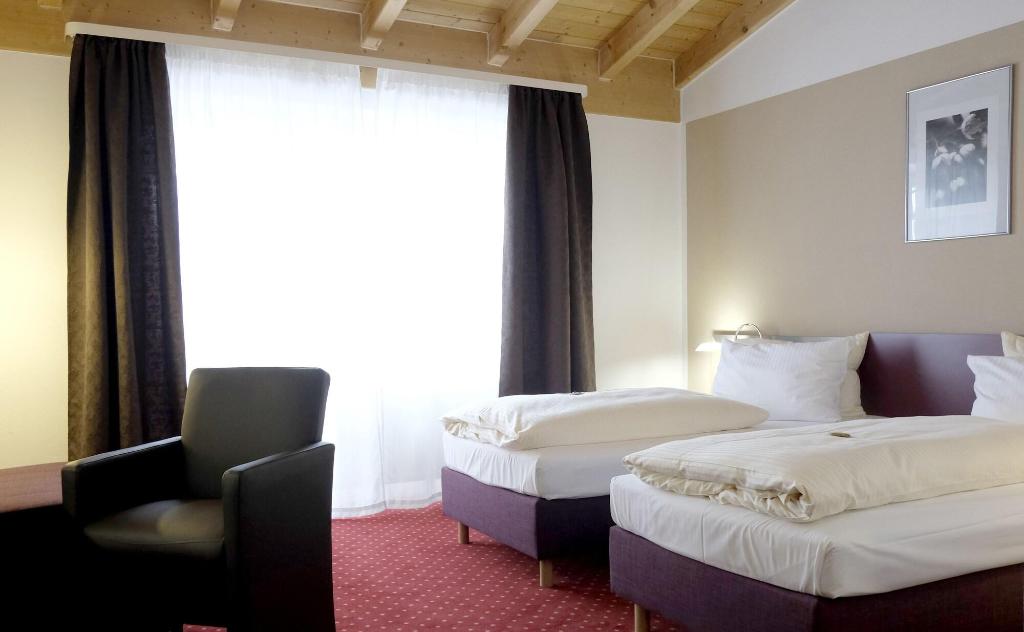 hotel-thumb