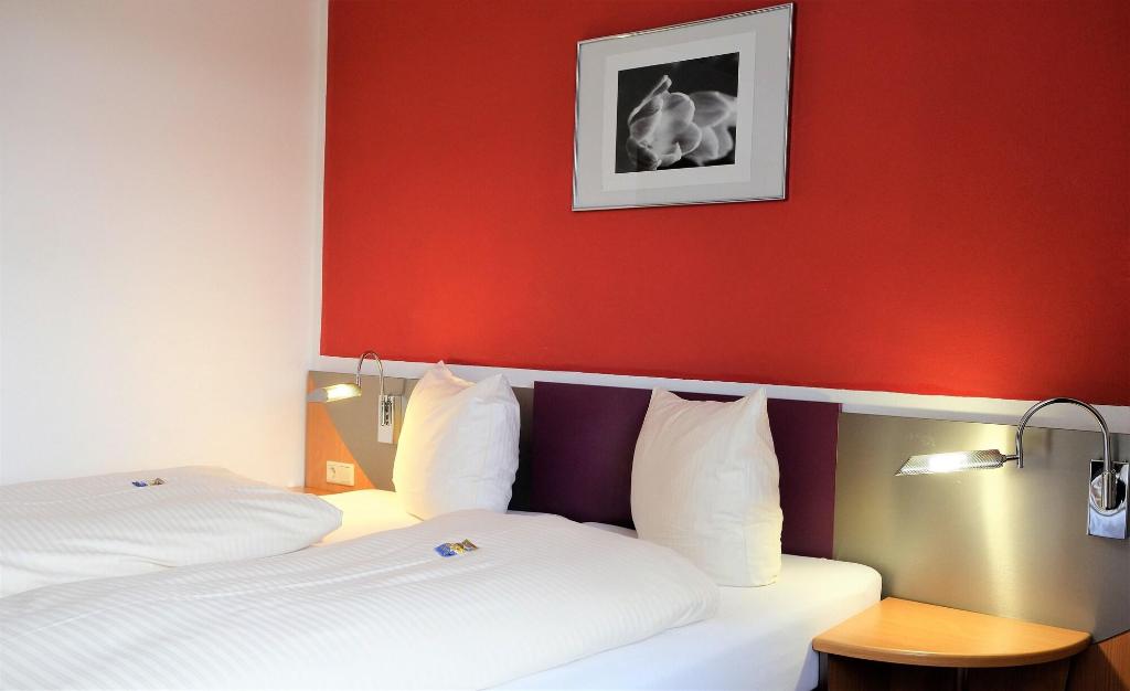 hotel-thumb