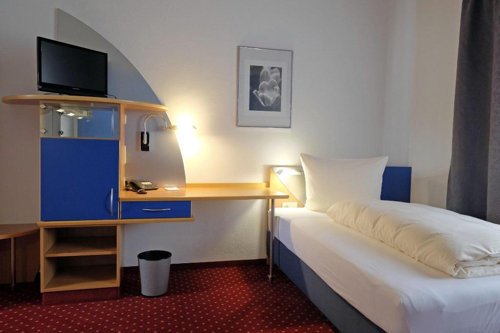 hotel-thumb