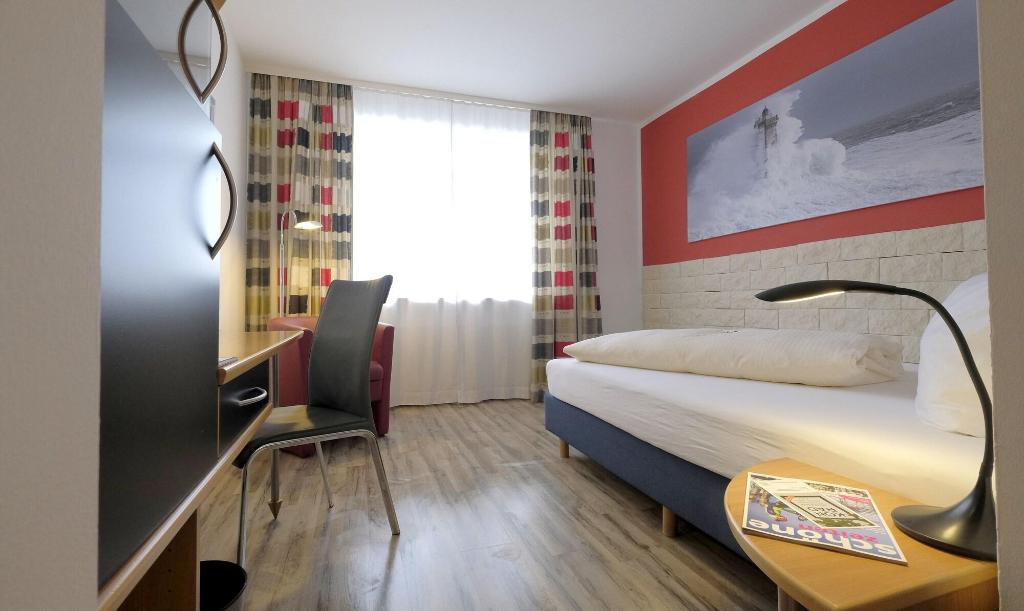 hotel-thumb