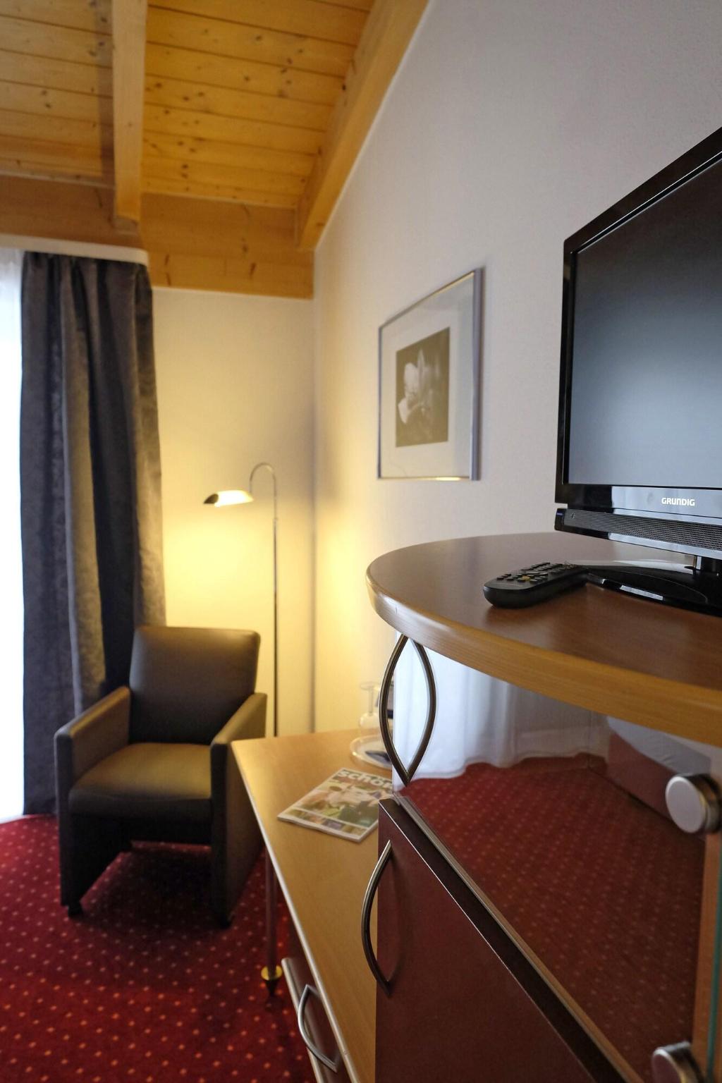 hotel-thumb