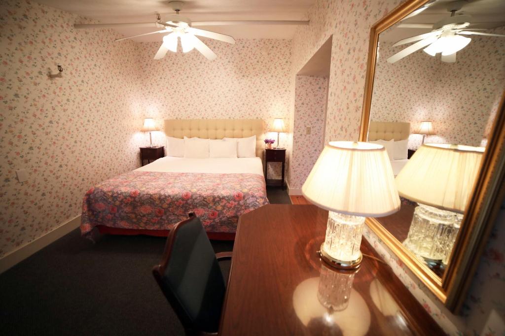 Kennebunk Inn