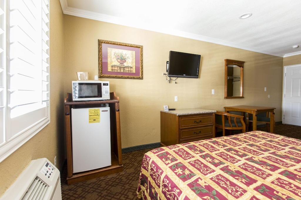 Beverly Inn