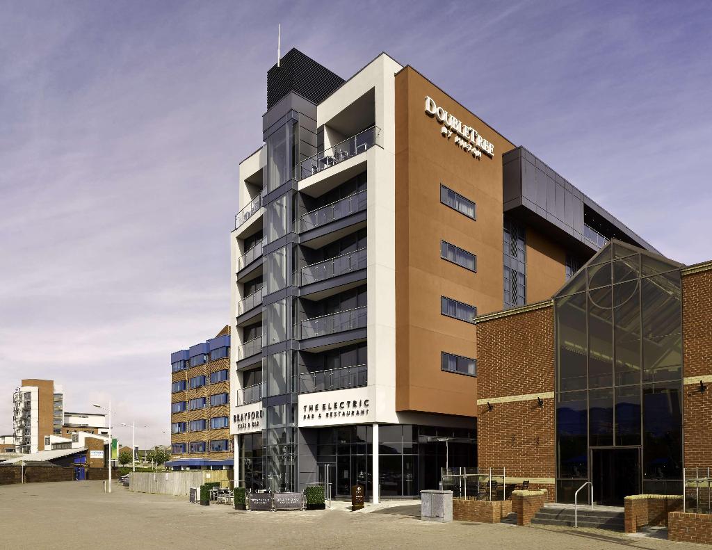 DoubleTree by Hilton Lincoln