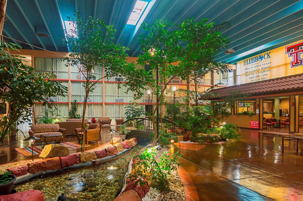 Lubbock Regency Inn