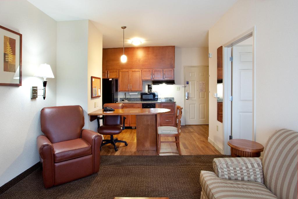 Candlewood Suites New Iberia