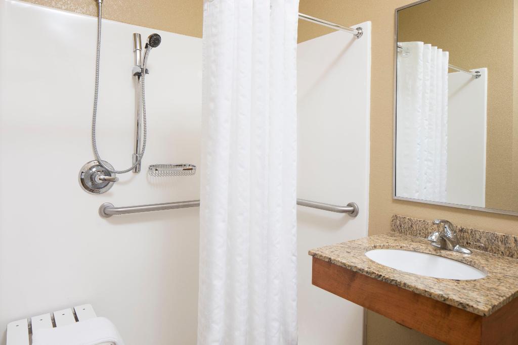 Candlewood Suites La Crosse