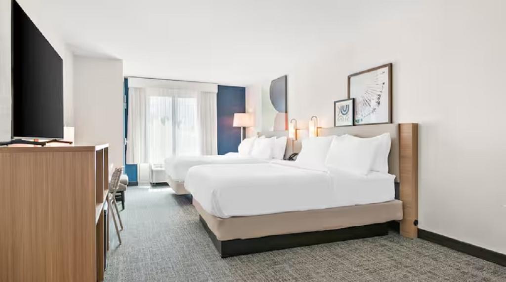 Spark by Hilton Lancaster Dutch Country