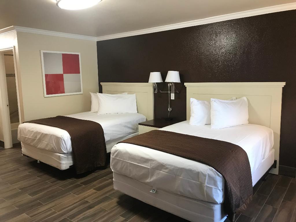 Abby's Anaheimer Inn