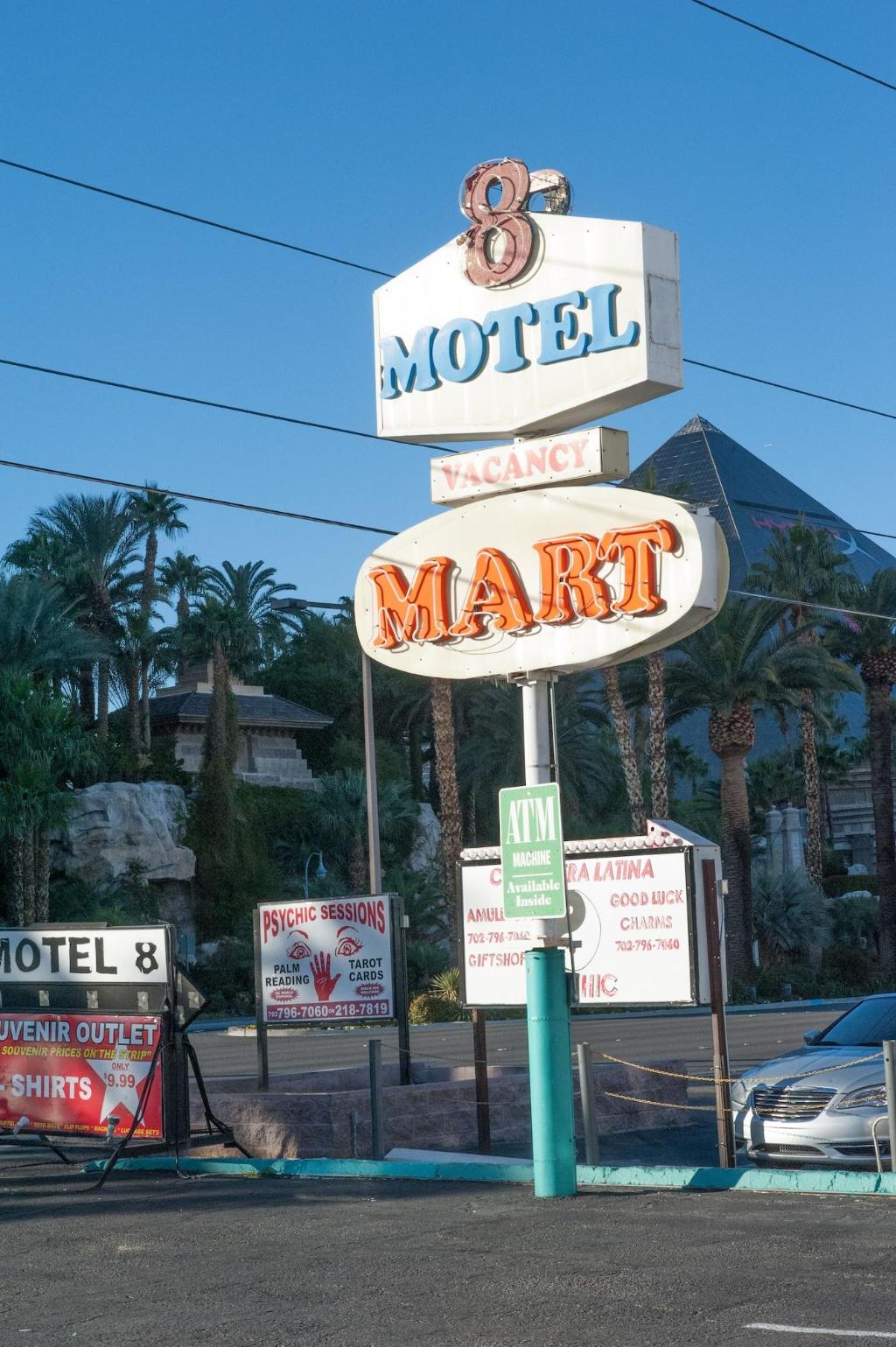 hotel-thumb