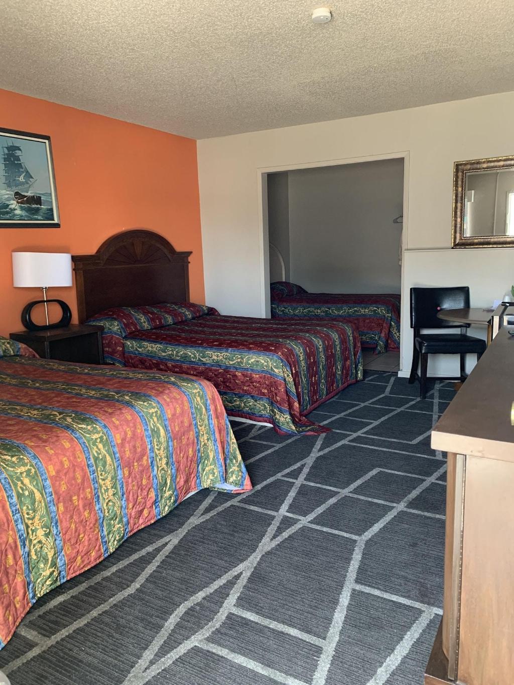 hotel-thumb