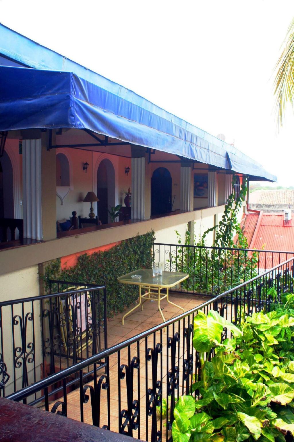 Los Balcones