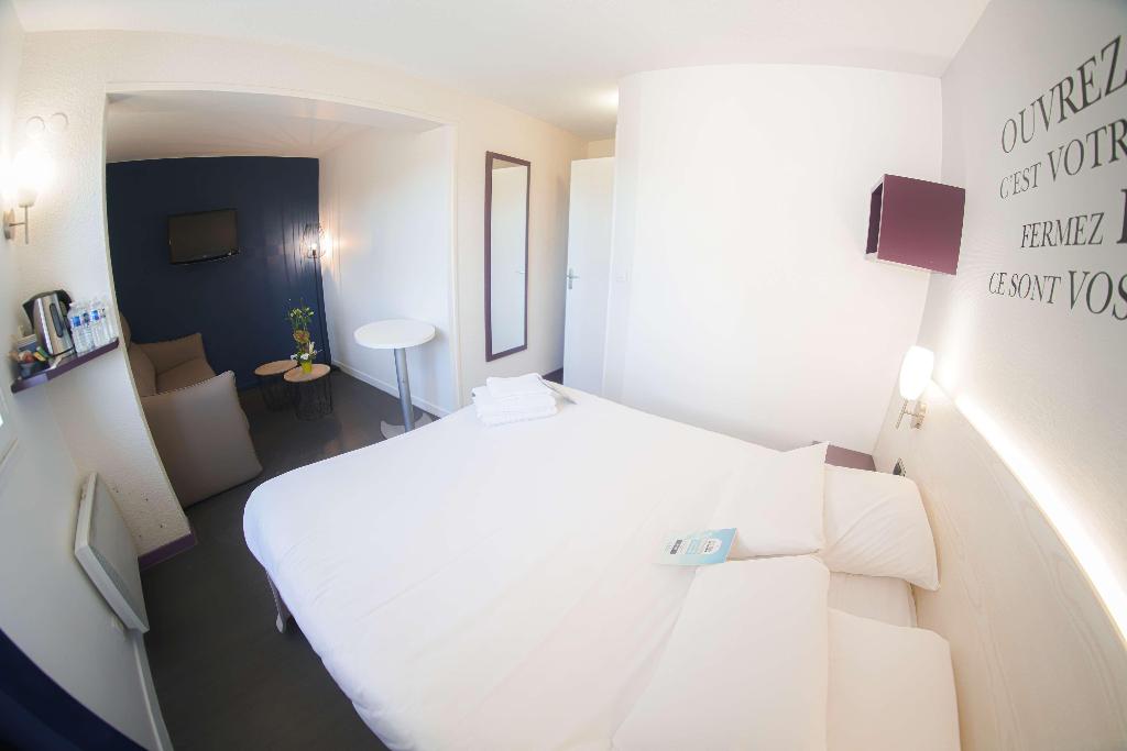 Kyriad Hotel La Fleche