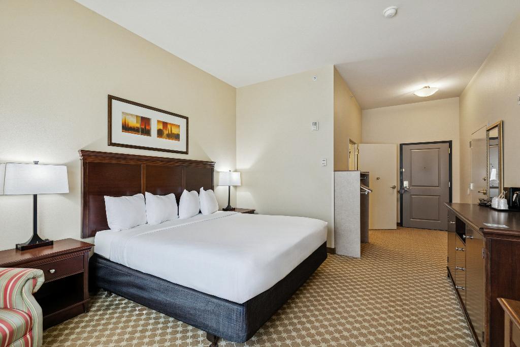 Country Inn & Suites by Radisson, Covington, LA