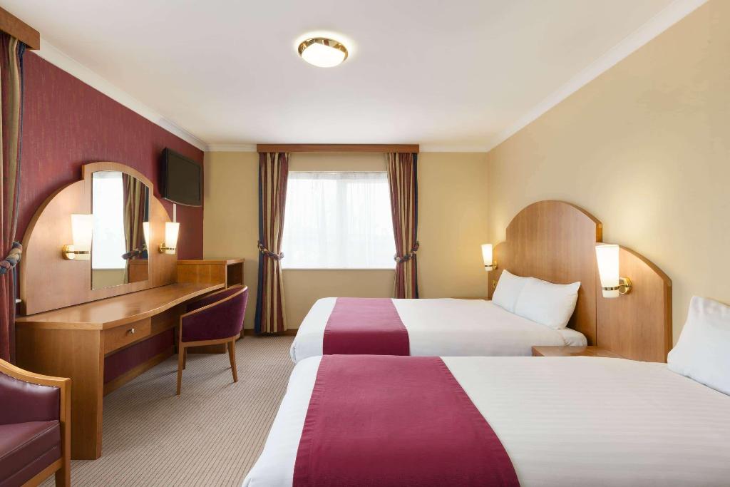 Savera Hotel