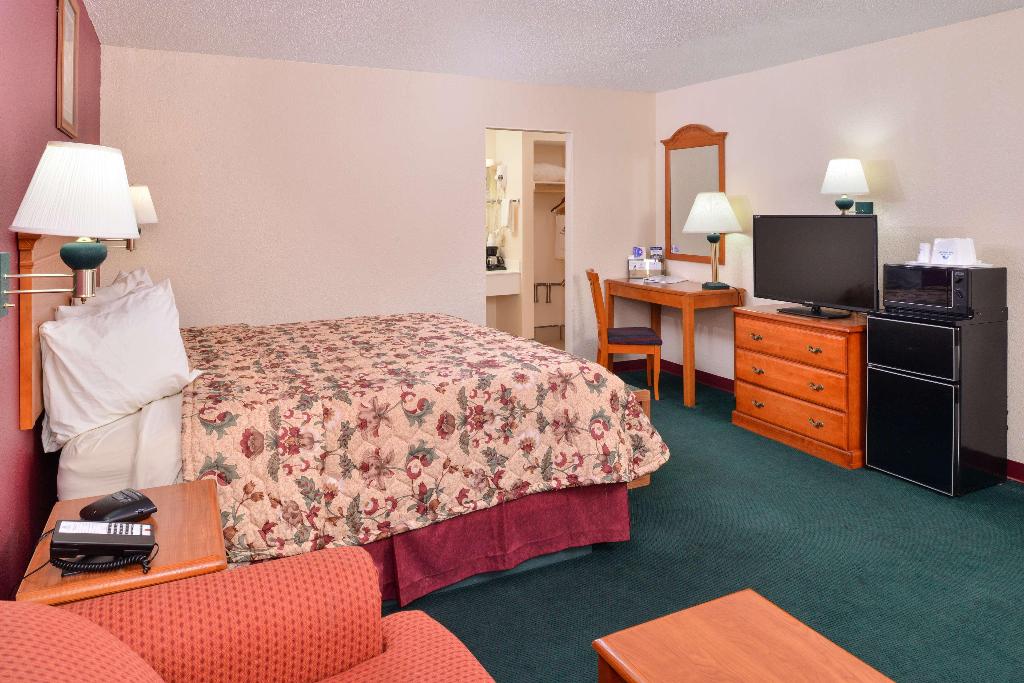 Americas Best Value Inn Lubbock East