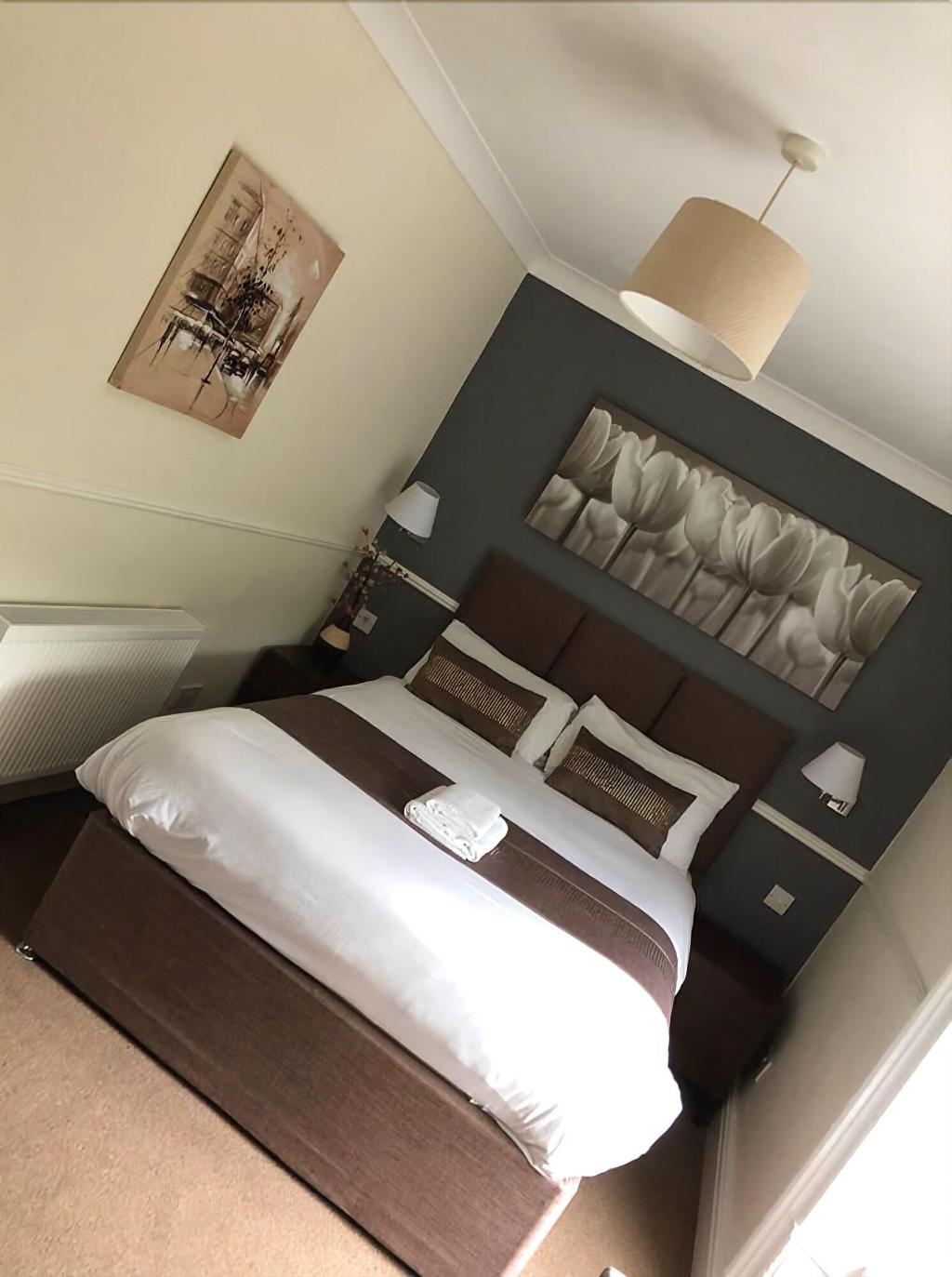 Gomersal Lodge