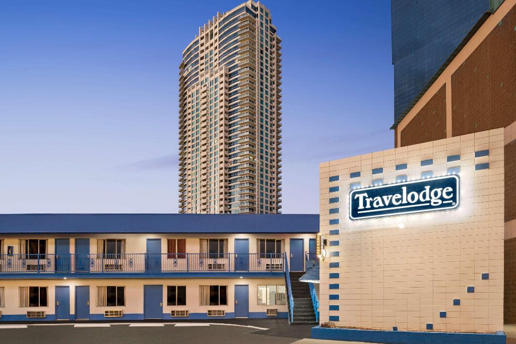 Travelsuites Inn - General view