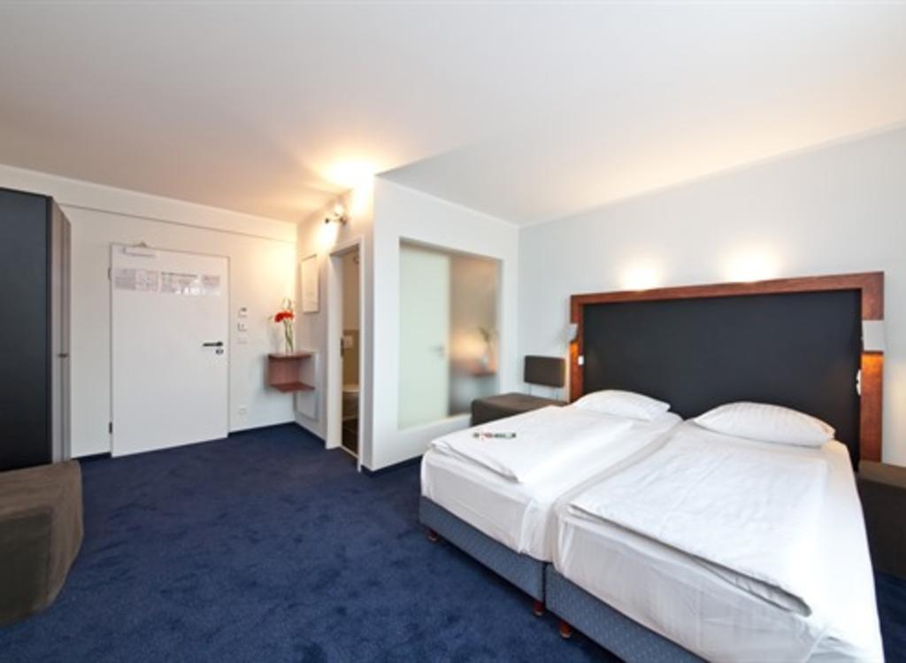 Hotel Aviva