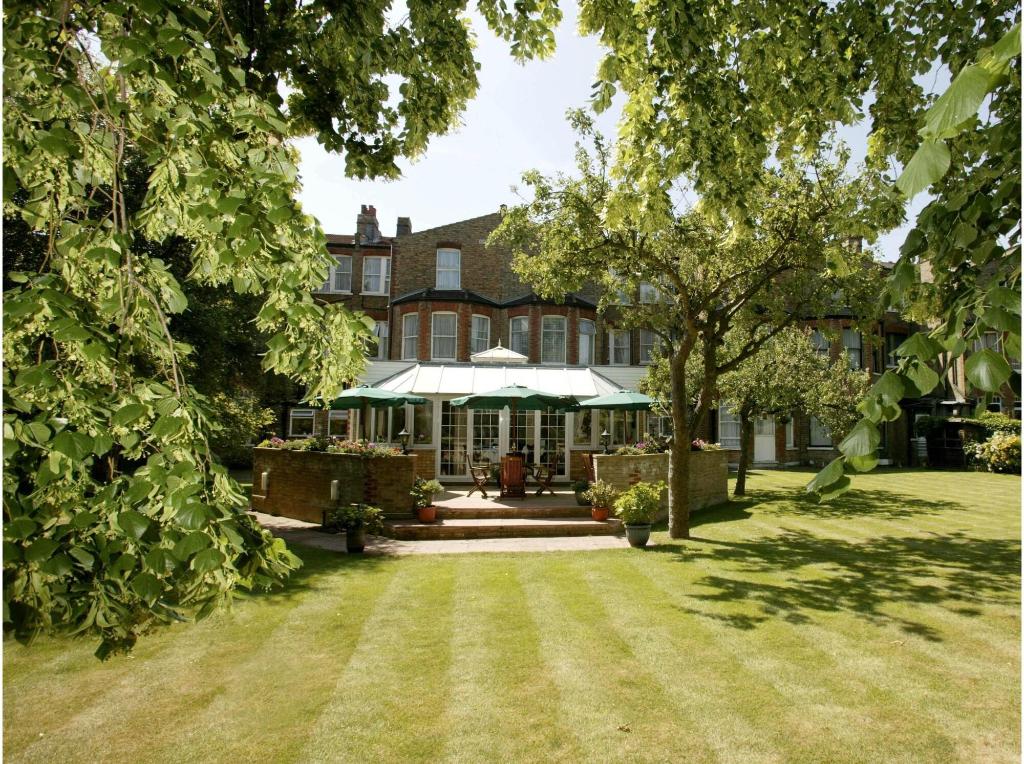 Glenlyn Guest House - General view
