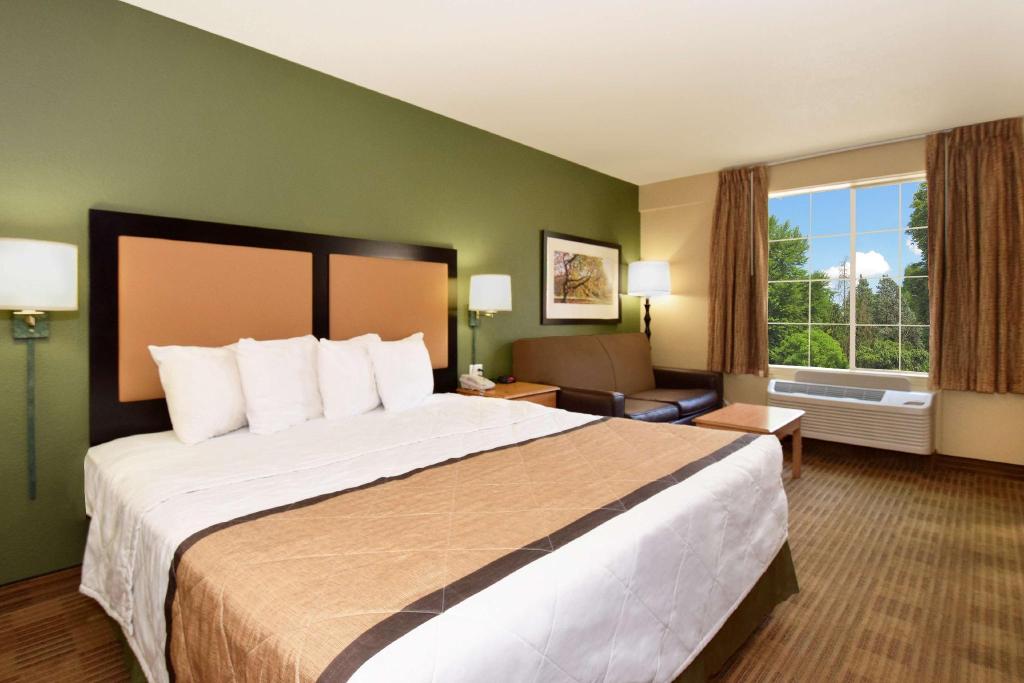 Extended Stay America - Los Angeles - LAX Airport