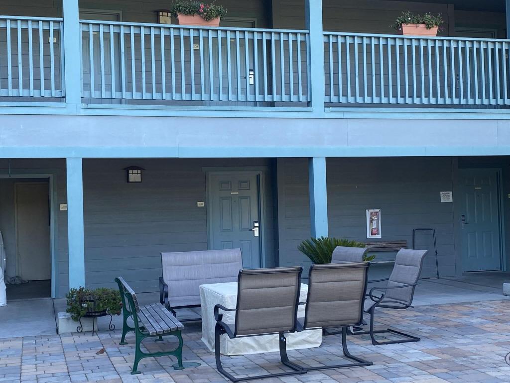 Morro Shores Inn and Suites