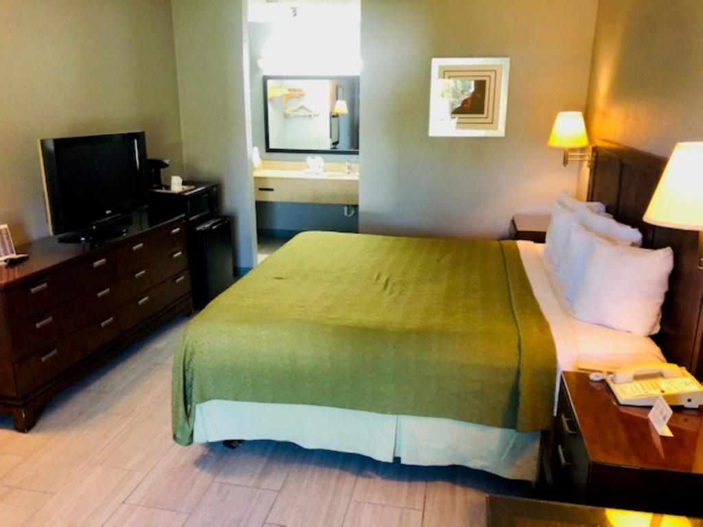 The Budget Inn Sanford
