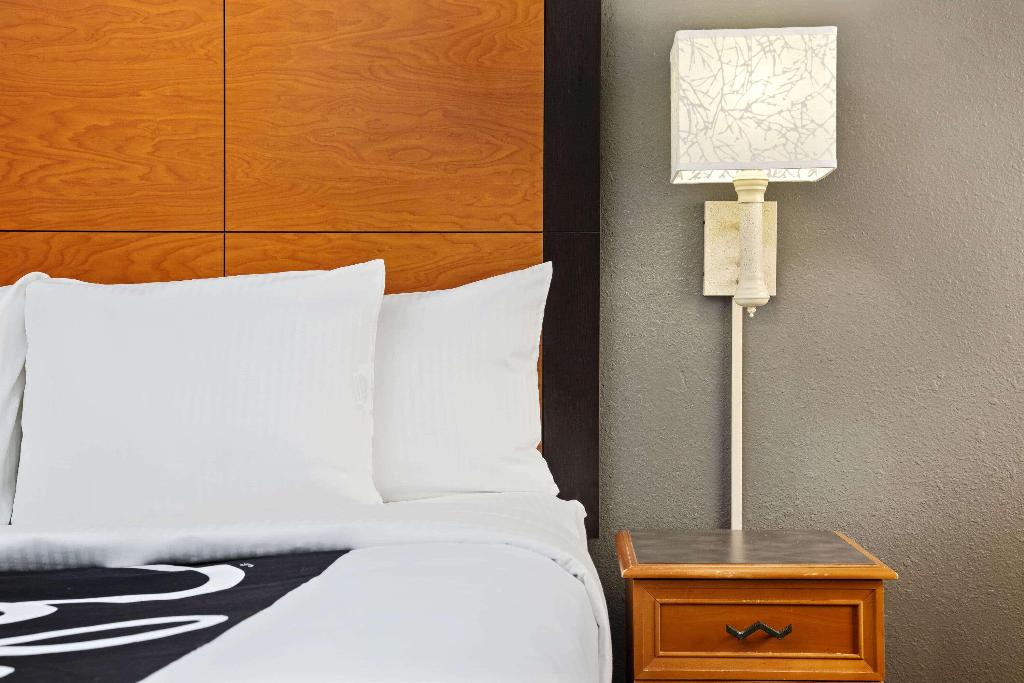 La Quinta Inn & Suites Macon