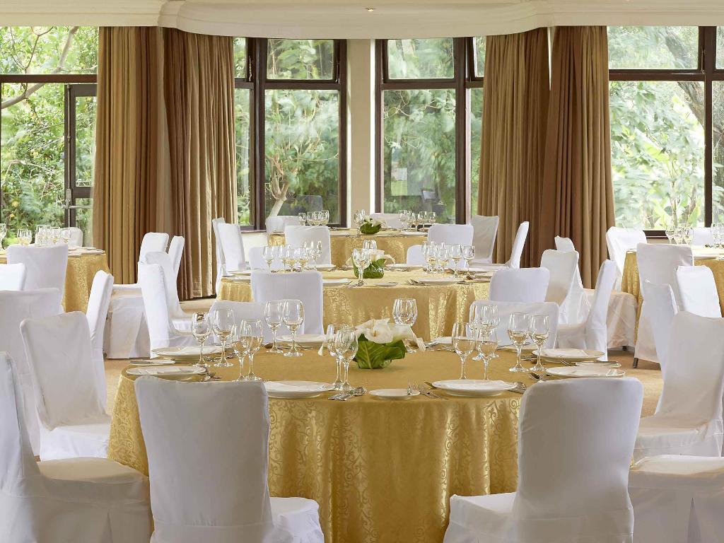 Fairmont Mount Kenya Safari Club photo 93