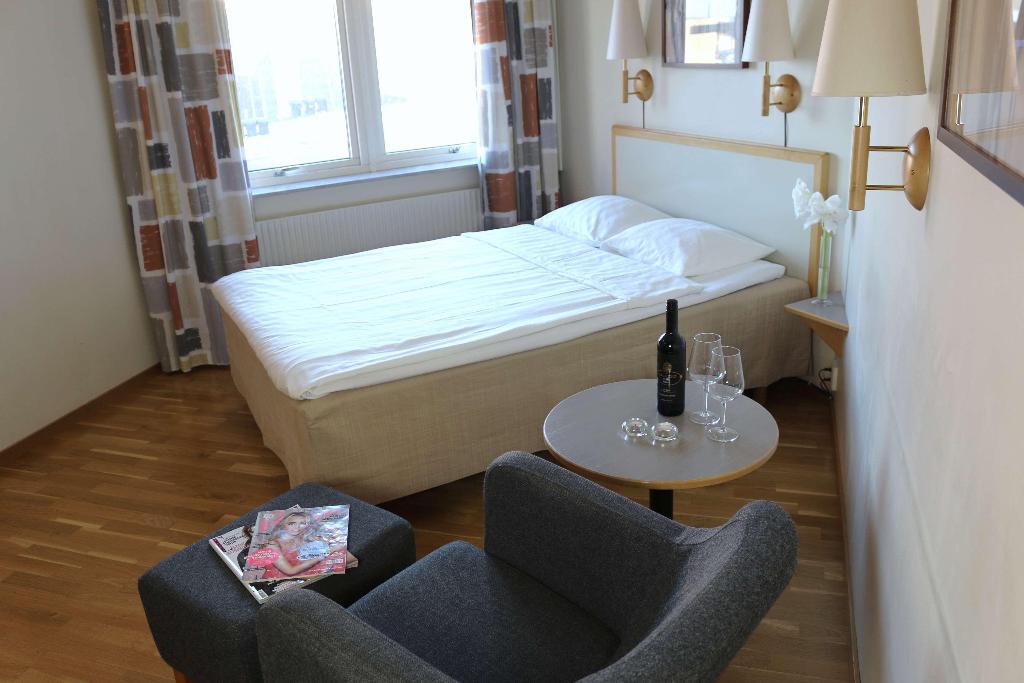 hotel-thumb
