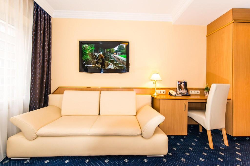 hotel-thumb