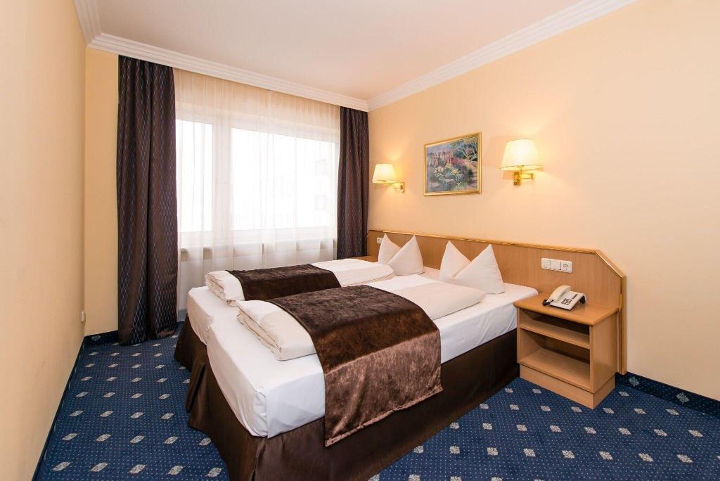 hotel-thumb